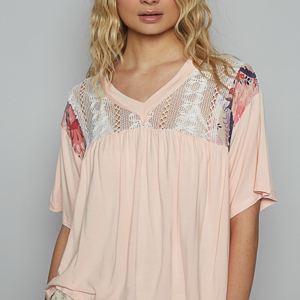POL Blush Lace Accent Blouse